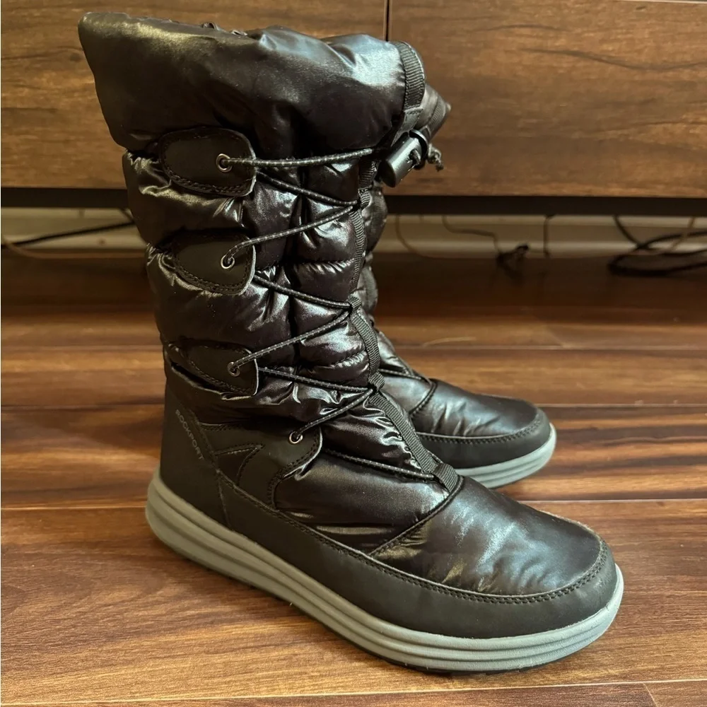 ROCKPORT Black Winter Lace-up Boots with Faux Fur Lining Size 9